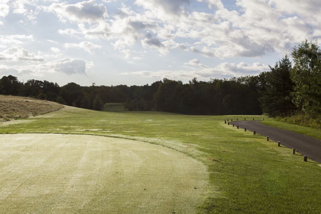 the view hole 7